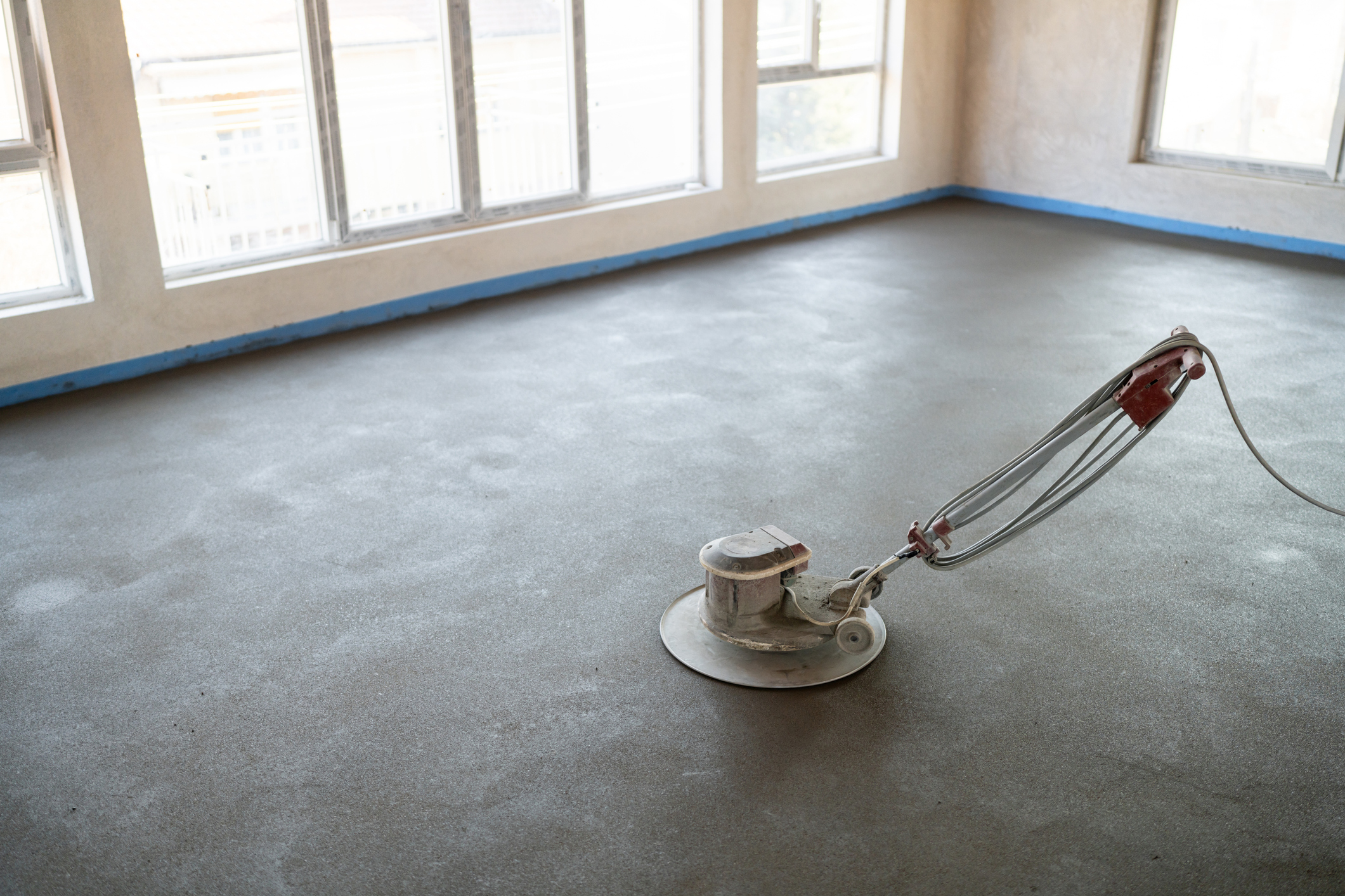 Concrete floor with polishing machine