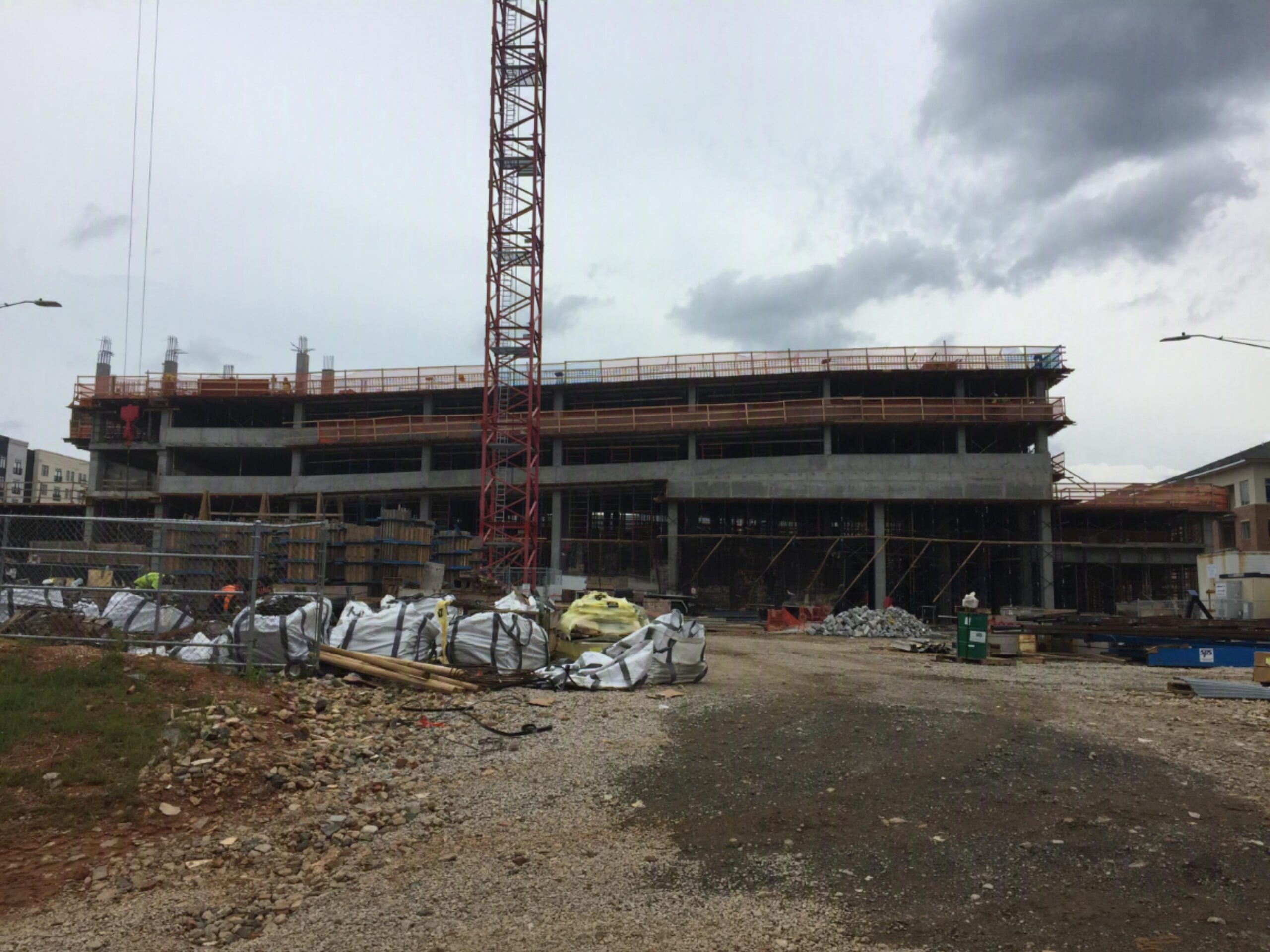6a5528fa0c902_Parking Garage Photo